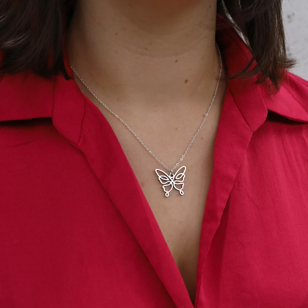 Collier Papillon One Line - Image 6